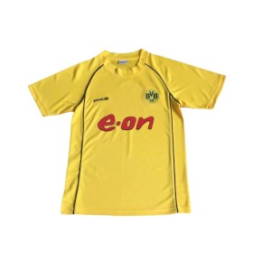 Borussia Dortmund camiseta local retro 2002 por goool.de