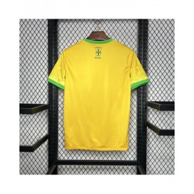 Camiseta amarilla edición especial de Brasil 2024/25