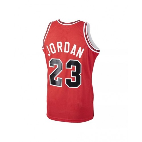 Camiseta auténtica de visitante de 1984 de Michael Jordan #23 de los Chicago Bulls de Mitchell & Ness en rojo