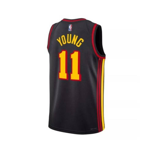 Camiseta Swingman de la edición Statement 2022/23 de Trae Young #11 de los Atlanta Hawks para hombre de Jordan Brand, color negro