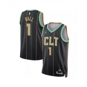 Camiseta de baloncesto negra LaMelo Ball #1 de los Charlotte Hornets 2022/23 de Jordan Brand Swingman - Edición City