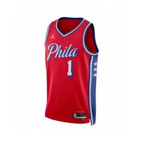 Camiseta de hombre Philadelphia 76ers James Harden #1 Jordan Brand Swingman roja 2022/23 - Edición Statement