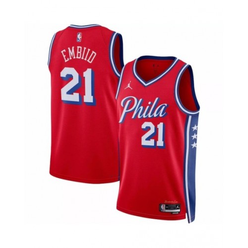 Camiseta de hombre Jordan Brand de Joel Embiid de los Philadelphia 76ers en color rojo 2022/23 Swingman - Edición Statement