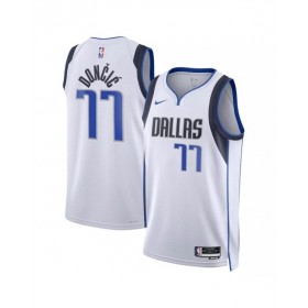 Camiseta Nike Swingman n.º 77 de Luka Doncic de los Dallas Mavericks para hombre, edición de la asociación, color blanco 2022/23