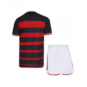 Kit de camiseta local del CR Flamengo 2024/25 (camiseta + pantalón corto)