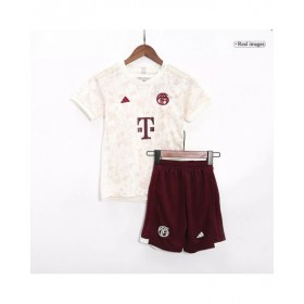 Kit de camiseta juvenil del Bayern Munich 2023/24 Tercera