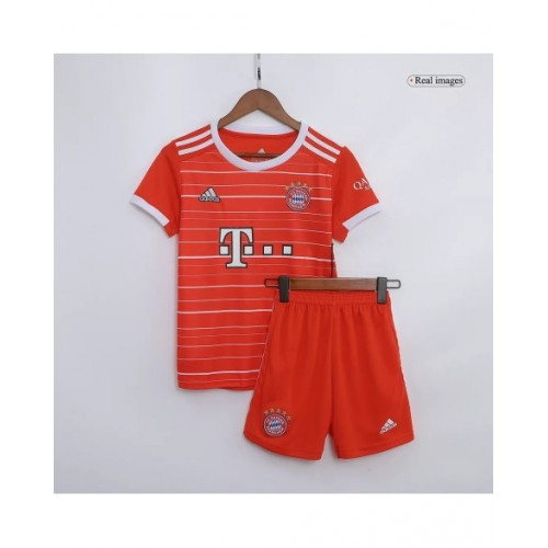 Kit de camiseta juvenil del Bayern Munich 2022/23 de local