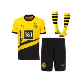 Camiseta Borussia Dortmund Kit completo 202324 Local