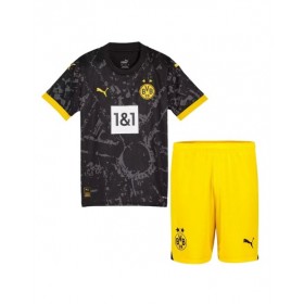 Kit de camiseta juvenil de visitante del Borussia Dortmund 2023/24