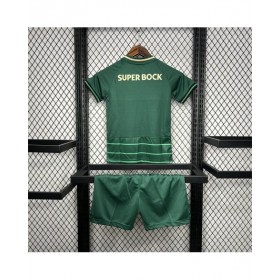 Kit de visitante para niños del Sporting CP 2024/25