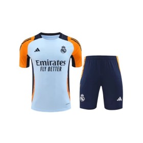 Camiseta de entrenamiento prepartido del Real Madrid 2024/25 (camiseta + pantalón corto)