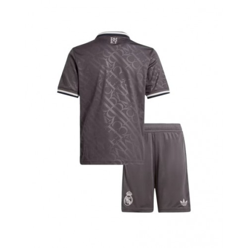 Kit de camiseta de tercera equipación del Real Madrid 2024/25 para niños (camiseta y pantalón corto)