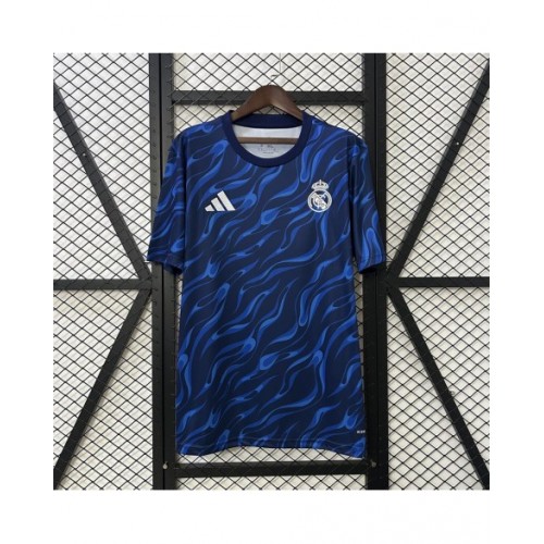 Uniforme de entrenamiento del Real Madrid 25/26