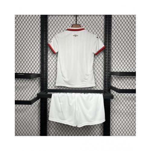 Kit de visitante para niños del AC Milan 2024/25