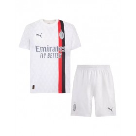 Kit de camiseta de visitante del AC Milan 2023/24