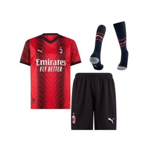 Camiseta completa del AC Milan 2023/24 de local