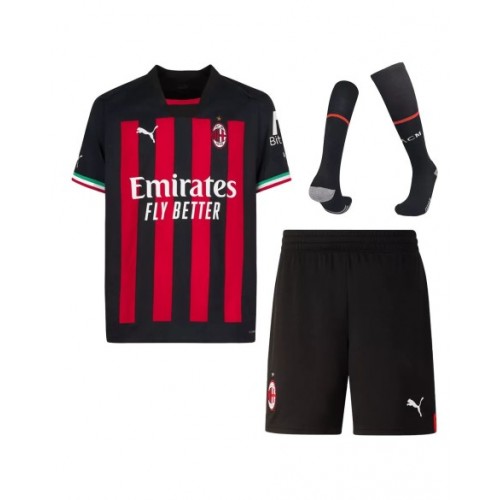 Camiseta completa del AC Milan 2022/23 de local