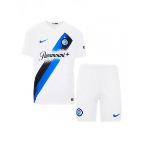 Kit de camiseta juvenil del Inter de Milán 2023/24 de visitante