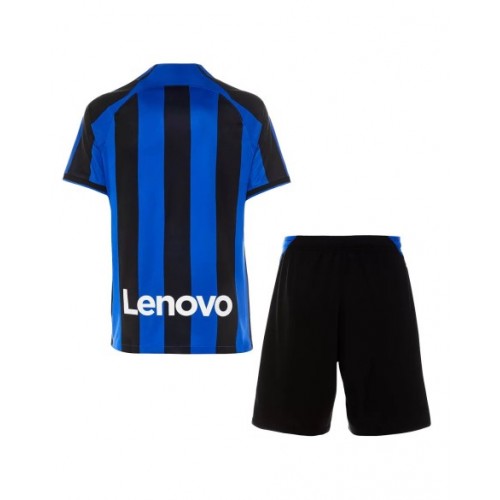 Kit de camiseta de local del Inter de Milán 2022/23