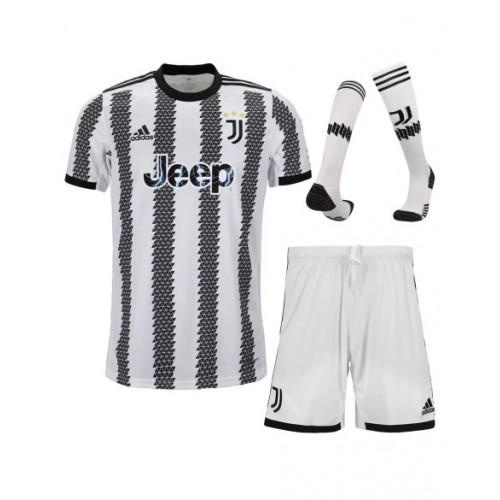 Camiseta Juventus Kit completo 2022/23 Local