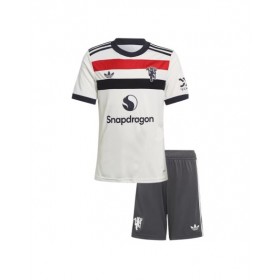 Kit de camiseta de fútbol de visitante del Manchester United 2024/25 para niños (camiseta + pantalón corto)