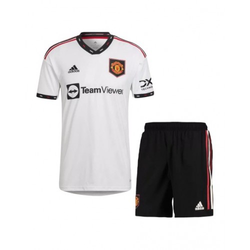 Camiseta de visitante del Manchester United 2022/23