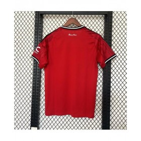 Camiseta local del Manchester United 2025/26