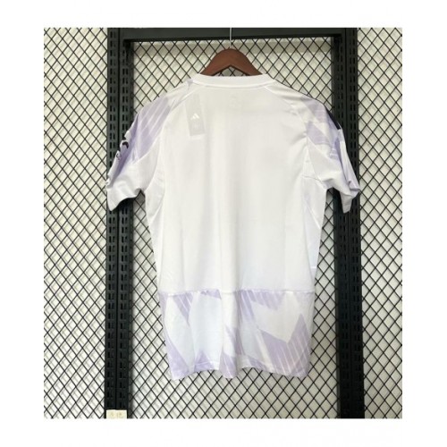 Manchester United 2025/26 away kit