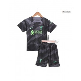Kit de camiseta de portero juvenil del Liverpool 2023/24