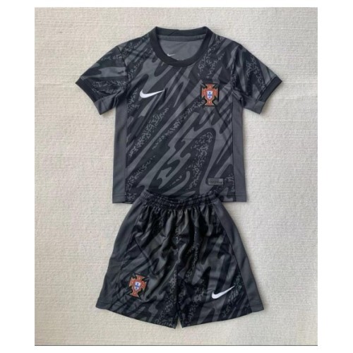 Kit de portero negro para niños de Portugal 2024