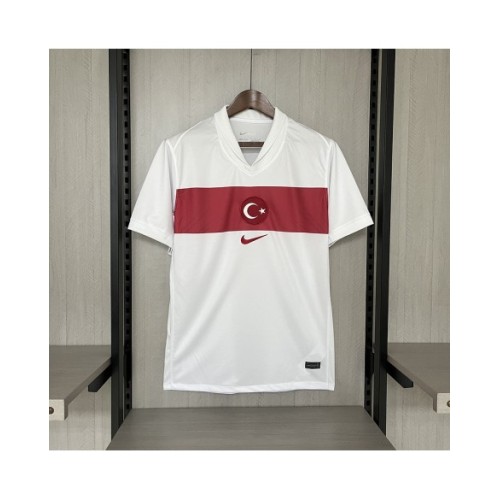 Camiseta de Turquía de visitante para la Eurocopa 2024