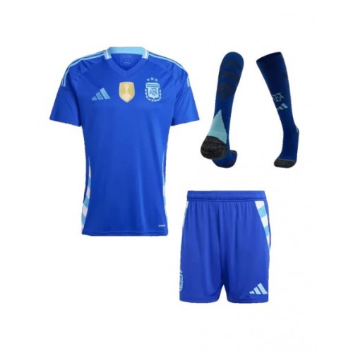 Kit de camiseta visitante de Argentina para la Copa América 2024 (camiseta + pantalón corto + medias)