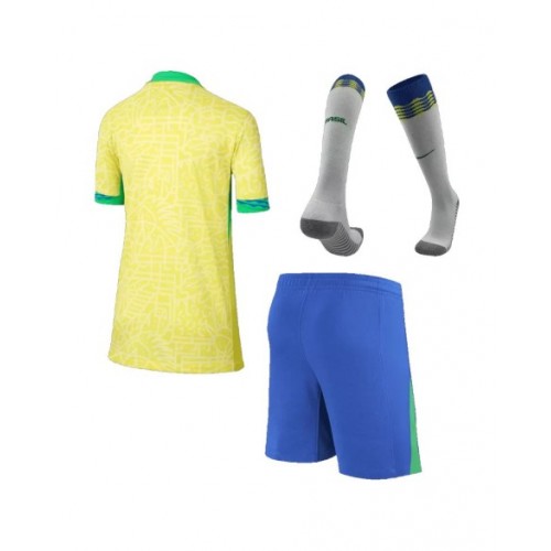 Kit de camiseta local de Brasil para la Copa América 2024 para niños (camiseta, pantalones cortos y calcetines)