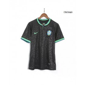 Camiseta de Brasil 2022 - La Oscura