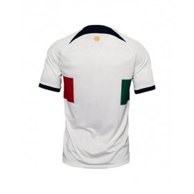 Camiseta visitante de Portugal para el Mundial 2022